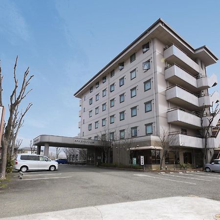 Hotel Route-Inn Court Yamanashi Яманаси Экстерьер фото
