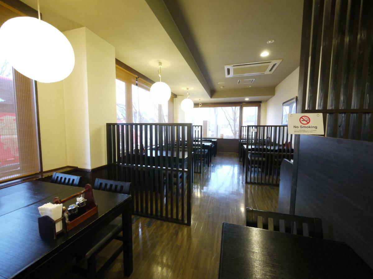 Hotel Route-Inn Court Yamanashi Яманаси Экстерьер фото